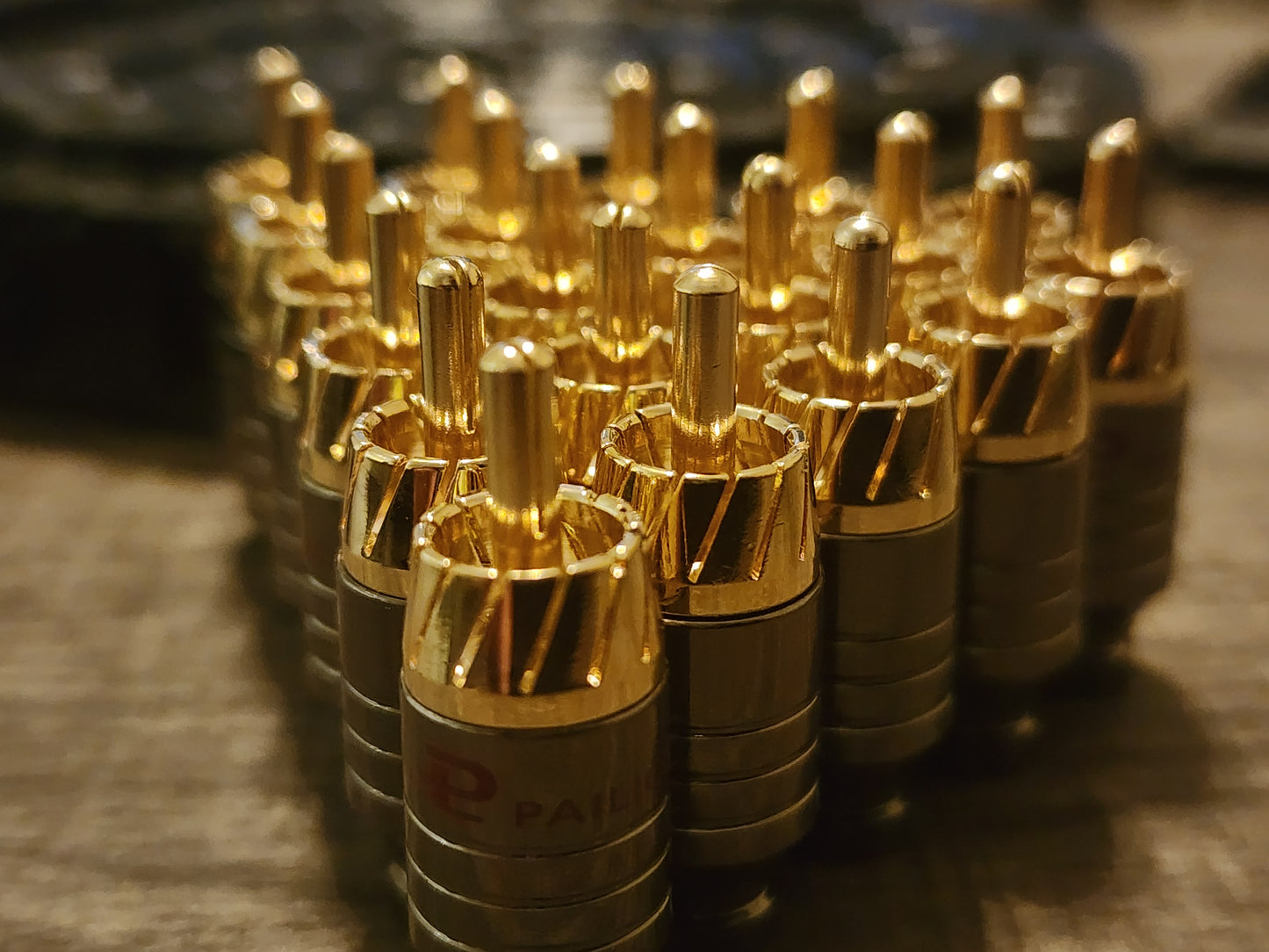 2 pairs Male Solder On RCA Terminals Red or White Lettering.