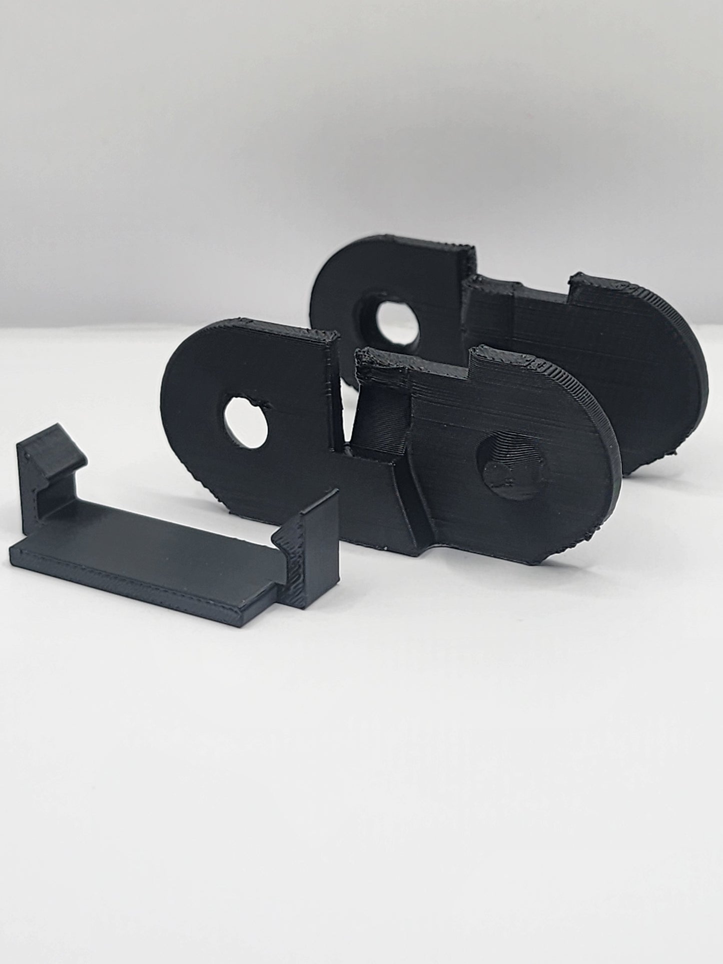 1FT, Chain Link Wire Channel